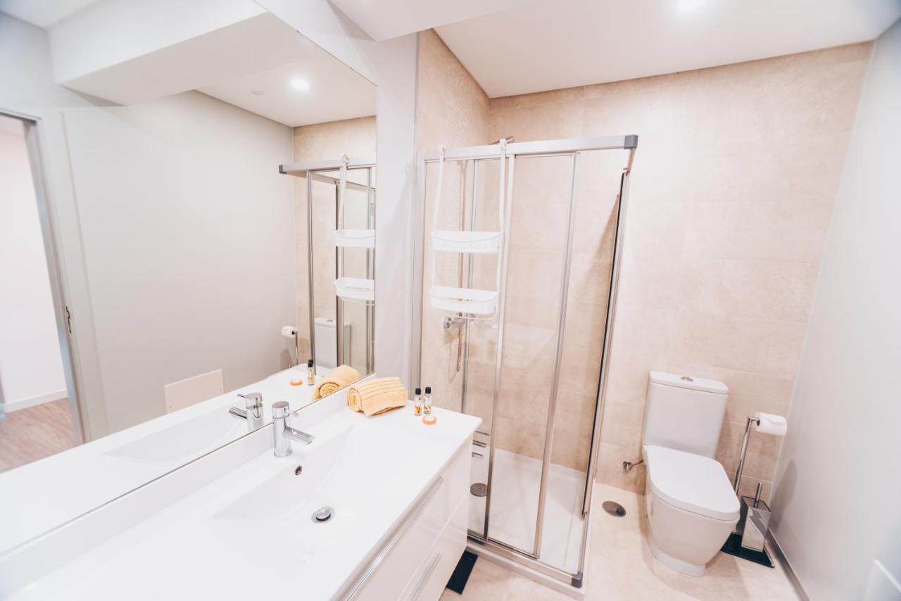Elephant 2Br Apartment With Terrace, Side Sea View And Pool Access Funchal  Bagian luar foto