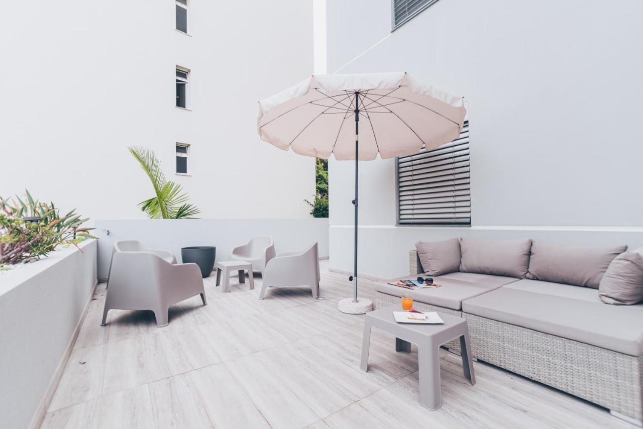 Elephant 2Br Apartment With Terrace, Side Sea View And Pool Access Funchal  Bagian luar foto