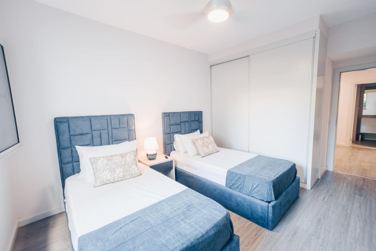 Elephant 2Br Apartment With Terrace, Side Sea View And Pool Access Funchal  Bagian luar foto